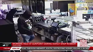 Workers held at gunpoint during armed robbery in Oakland