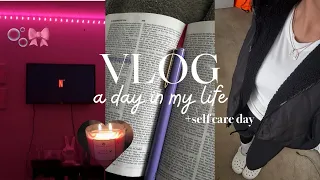 A DAY IN MY LIFE + SELF CARE DAY *glowing up for 2024* 🎀🎧