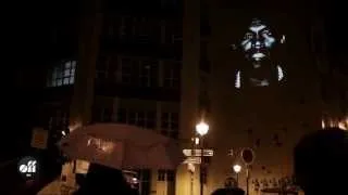 Kanye West attaque Paris: le lancement de son clip "New Slaves"