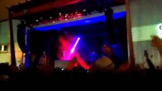 Skrillex drops "burial" live in Pittsburgh