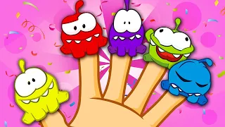 Apprendre les chiffres avec Finger Family Song | Emotion Finger Famille Chanson | Om Nom Français