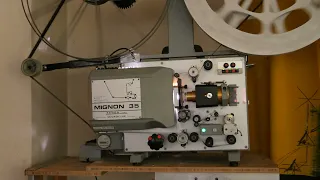 Microcine Mignon 35mm Projektor.