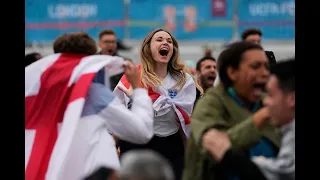 England Vs Germany 2-0 Crazy Celebrations by Fans