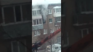 Пожарные бессильны когда дворы перегорожены бетонными блоками первомайская 190 и 186 новосибирс