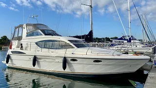 £250,000 Yacht Tour : 2012 Broom 370