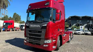 CONHEÇA O NOVO SCANIA SUPER COM MICROONDAS DE FÁBRICA!