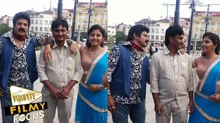 Balakrishna & Anjali At Dictator Shoot Location...!!!