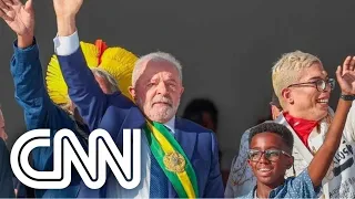 Conheça Francisco, menino que subiu a rampa com Lula | VISÃO CNN