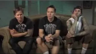 Interview with Blink-182   ( 11-16-2009 )