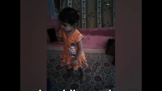 1 year old baby dancing on tu cheej badi hai mast song