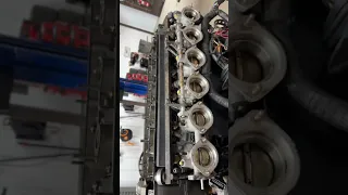 1992 BMW M5 Engine that seems to have a mind of its own!   #shorts #bmw #bmwm5 #cars #automotive