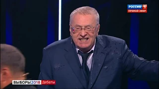 Ksenia Sobchak throws water at Vladimir Zhirinovsky (Russian Presidential Elections 2018 debate)