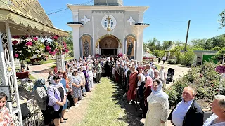 Божественная литургия в Свято-Николаевском храме с. Кулевча Белгород-Днестровского района