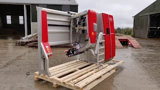 Retrofit - Lely robot replaces parlour for existing dairy farmer