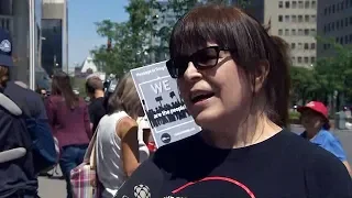 Rally for $15 minimum wage held in Toronto