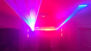 In the Reds - Cirez D - Light Show at Home!