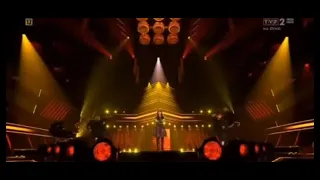 Parle à ta tête (live paris) indila