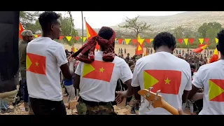 ተስፋይ ጭራ ምስ ብፆቱ ኣብ ሓራ መሬት ትግራይ