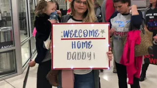 Soldier homecoming video