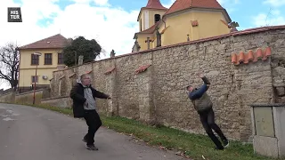 Příběh vilného vinařického faráře - bonus pro fajnšmekry k hradu Vinařice