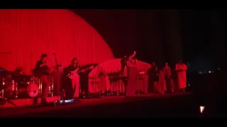 Clara Luciani - Au revoir (rappels) (Live in Nîmes 2021)