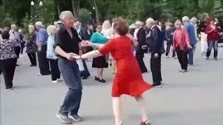 А Я ТЕБЯ ЖДАЛА,А Я ТЕБЯ ЗВАЛА...