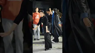 藏族姑娘雍吉舞蹈