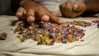 Inside a sapphire workshop and our accommodation in Ratnapura, Sri Lanka