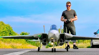 WOW !!! STUNNING !!! RC JET F-14 TOMCAT / SCALE MODEL EDF ELECTRIC MODEL JET / FLIGHT DEMONSTRATION