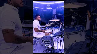 YAHWEH SE MANIFESTARÁ - CHRISTAFARI ( DRUM COVER )