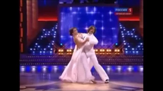 Голубая ночь   исполняет театр народной песни ДОБРО  Танцуют Юлия Зимина и Николай Пантюшин
