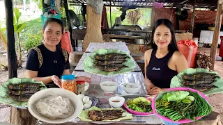 Long Famous Traditional Nom-Banh-Chok Rice Noodle In Siem Reap