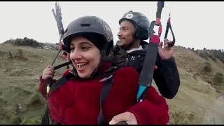 ACTRESS VIDYA BALAN ONBOARD TENDRILS PARAGLIDER AT BIR BILLING