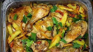 Ароматная курица с картошкой и овощами в духовке
