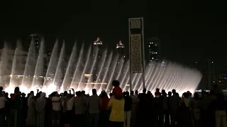 Dubai Fountain - The Prayer (Celine Dion and Andrea Bocelli)