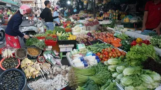 Cambodia Street Market Tours - Many Fresh Vegetable, Fish, Pork, Beef & More Seafood For Dine