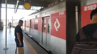 Série 8000 Chegando na Estação Suzano Linha 11 Coral Da CPTM