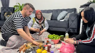 Eniştem yandı,çiğ köfte yaptık#keşfet#aile#cigkofte#funny#family#comedy#istanbul#vlog#türkiye#yemek