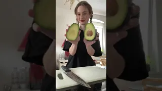 Avocados machen schön! ✨ Model erklärt wieso | officialjosi