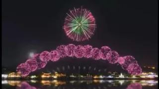 Lanzan los fuegos artificiales de los juegos olimpicos Tokio 2020