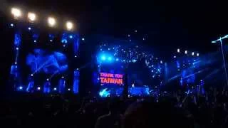 Armin Van Buuren - Stardust [Road To Ultra Taiwan 2015]