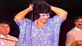 Zeynəb Xanlarova Live Concert In Israel - Dünyaya Geldik Bir Kere (Sev Kardeşim) - 1988
