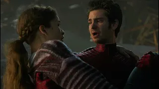 Человек паук Эндрю спасает ЭмДжей:  Человек паук: Нет пути домой (2021) Момент из фильма
