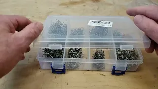 The OIMERRY 800PCS Plastic Hot Staples with Storage Box