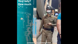 Walking in Bangkok getting prices of freelancers and cops get called