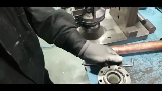 rotary screw compressor shaft seal change