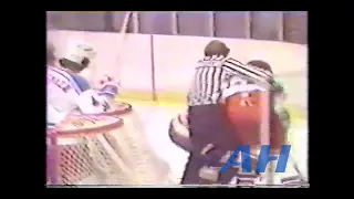 NHL Oct. 15, 1980 New York Rangers v St. Louis Blues (R) (HL) Barry Beck v Larry Patey