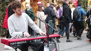 Andrés Macnamara (Here Comes The Sun) The Beatles cover.