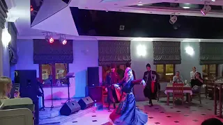 🇬🇪 КРАСИВЫЙ ГРУЗИНСКИЙ ТАНЕЦ | ПОРАЗИТЕЛЬНЫЙ РИТМ | GEORGIAN DANCE АДЖАРИЯ БАТУМИ! #Грузия