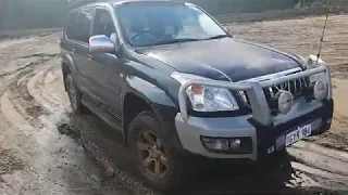 Toyota Prado 120 - Beginner Drive at Waroona Dam